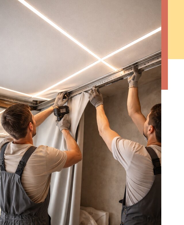 Монтаж натяжного потолка со световыми линиями в Кирове от 1243 руб. | ОТДЕЛОЧНИК-Кри