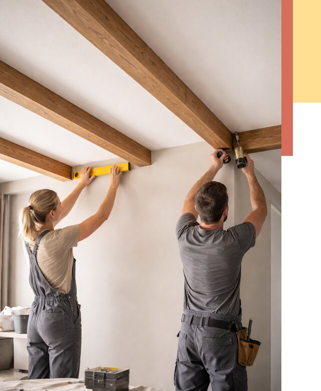 Монтаж декоративных балок на потолок в Кирове от 4352 руб. — ОТДЕЛОЧНИК-Кри